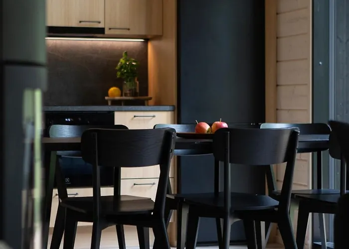 Syli * Äkäslompolo